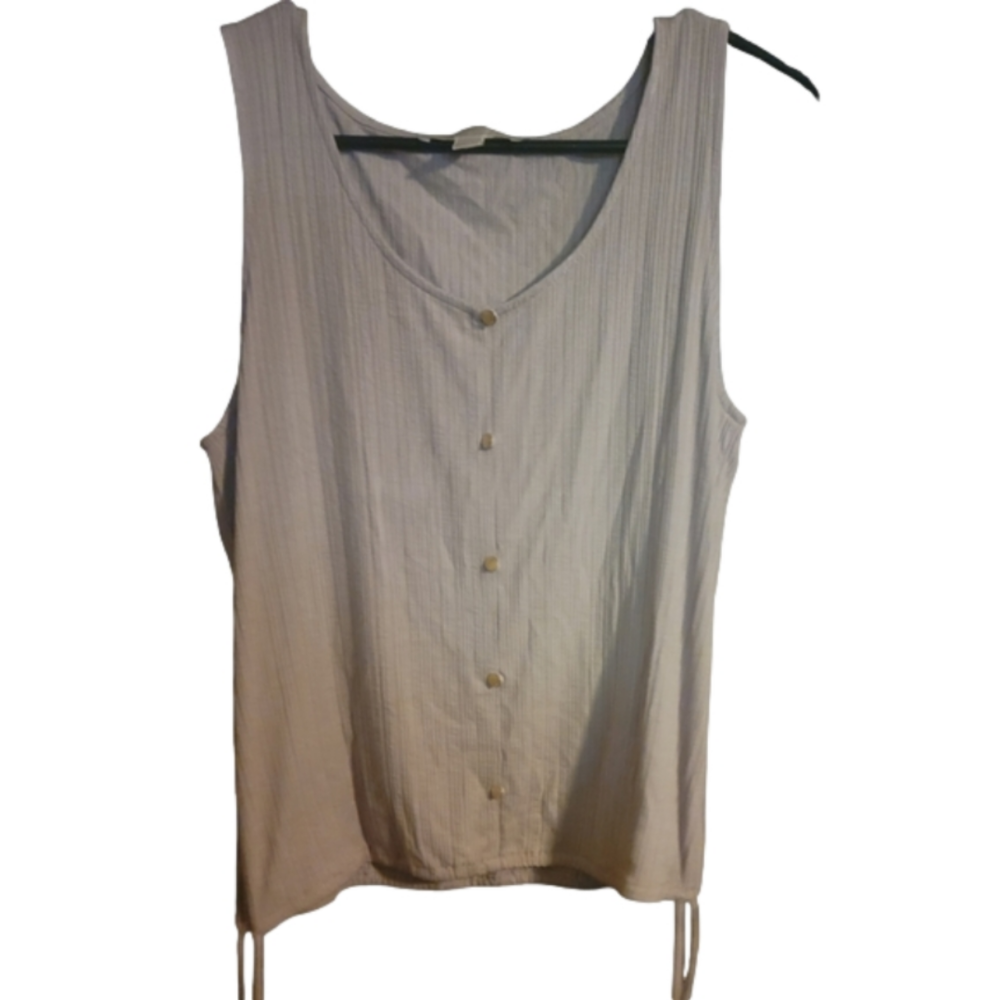 Michael kors cream sleeveless blouse size medium